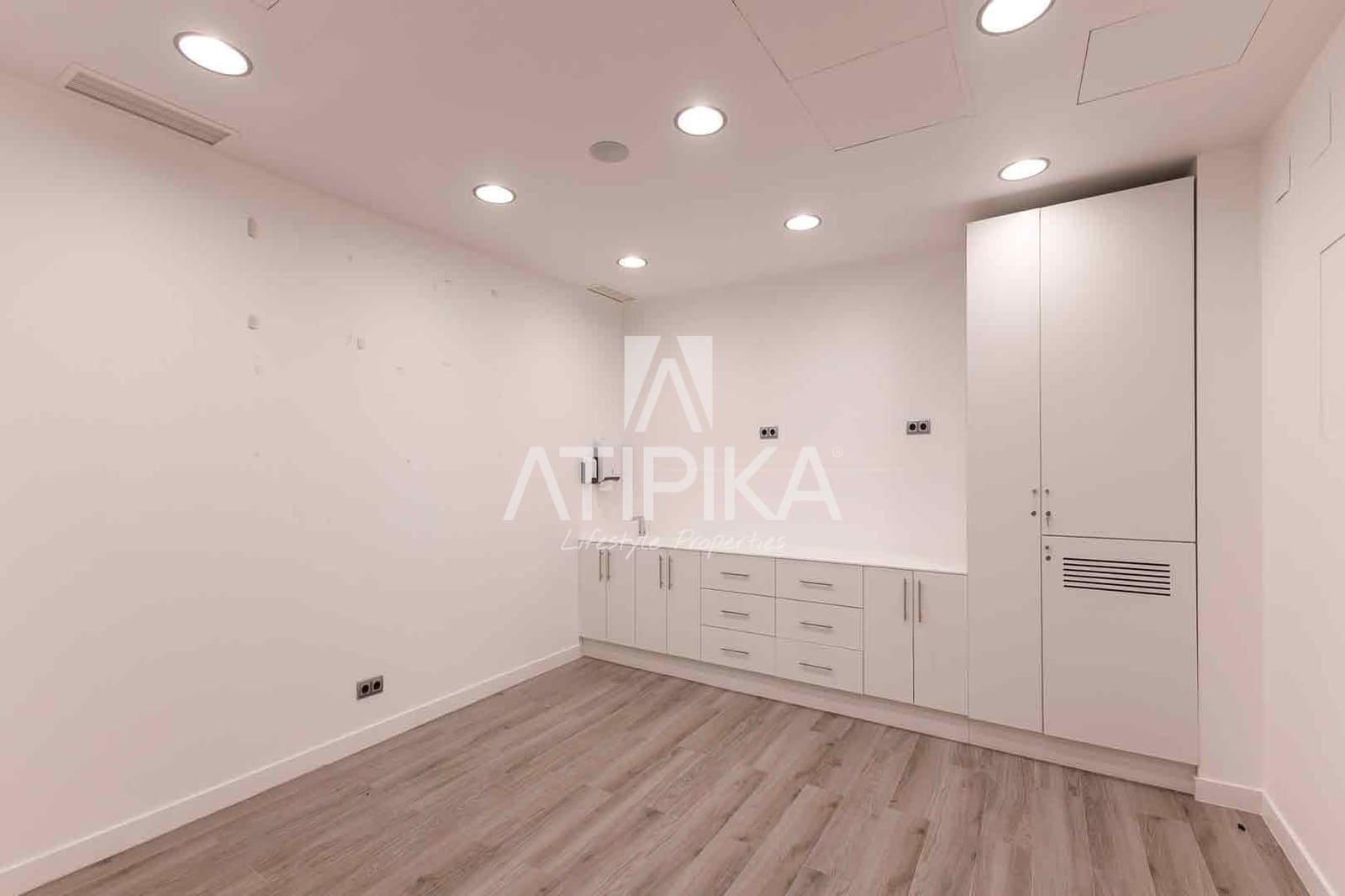 2 sovrum Kommersiell att hyra i Barcelona stad - 24 003 € (Ref: 9548744)