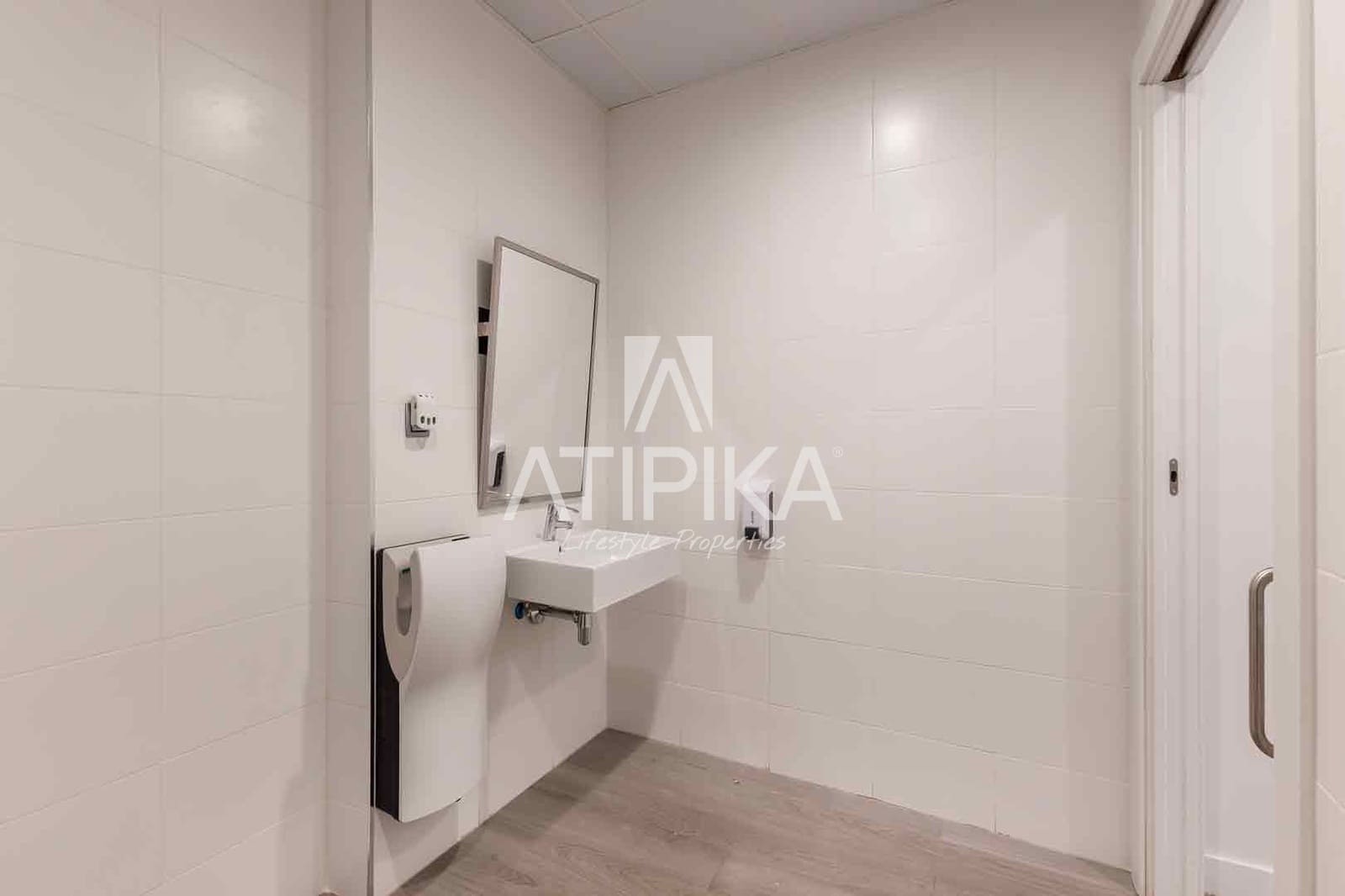 2 sovrum Kommersiell att hyra i Barcelona stad - 24 003 € (Ref: 9548744)