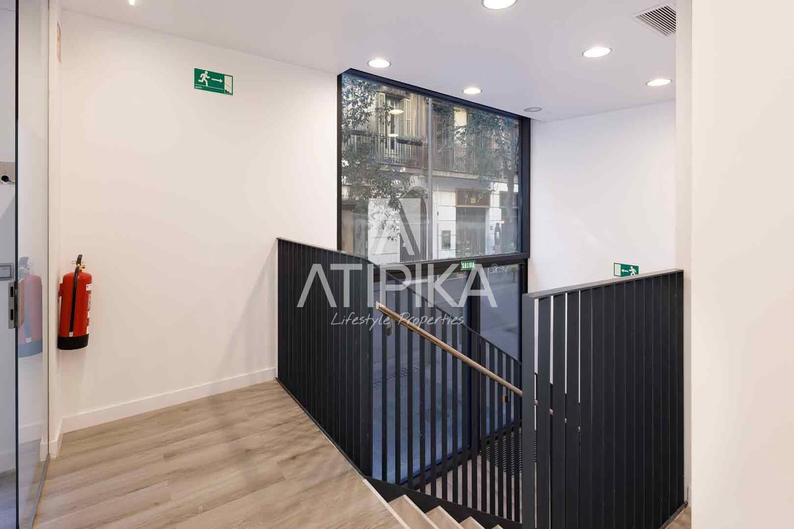 2 sovrum Kommersiell att hyra i Barcelona stad - 24 003 € (Ref: 9548744)