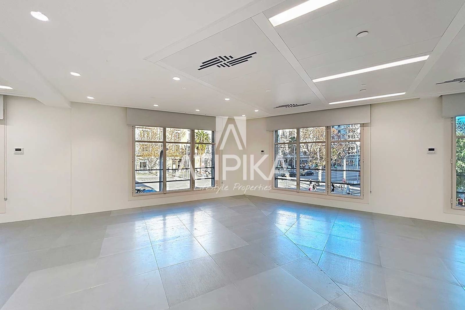 5 soverom Kontor til leie i Barcelona by - € 13 130 (Ref: 9548745)