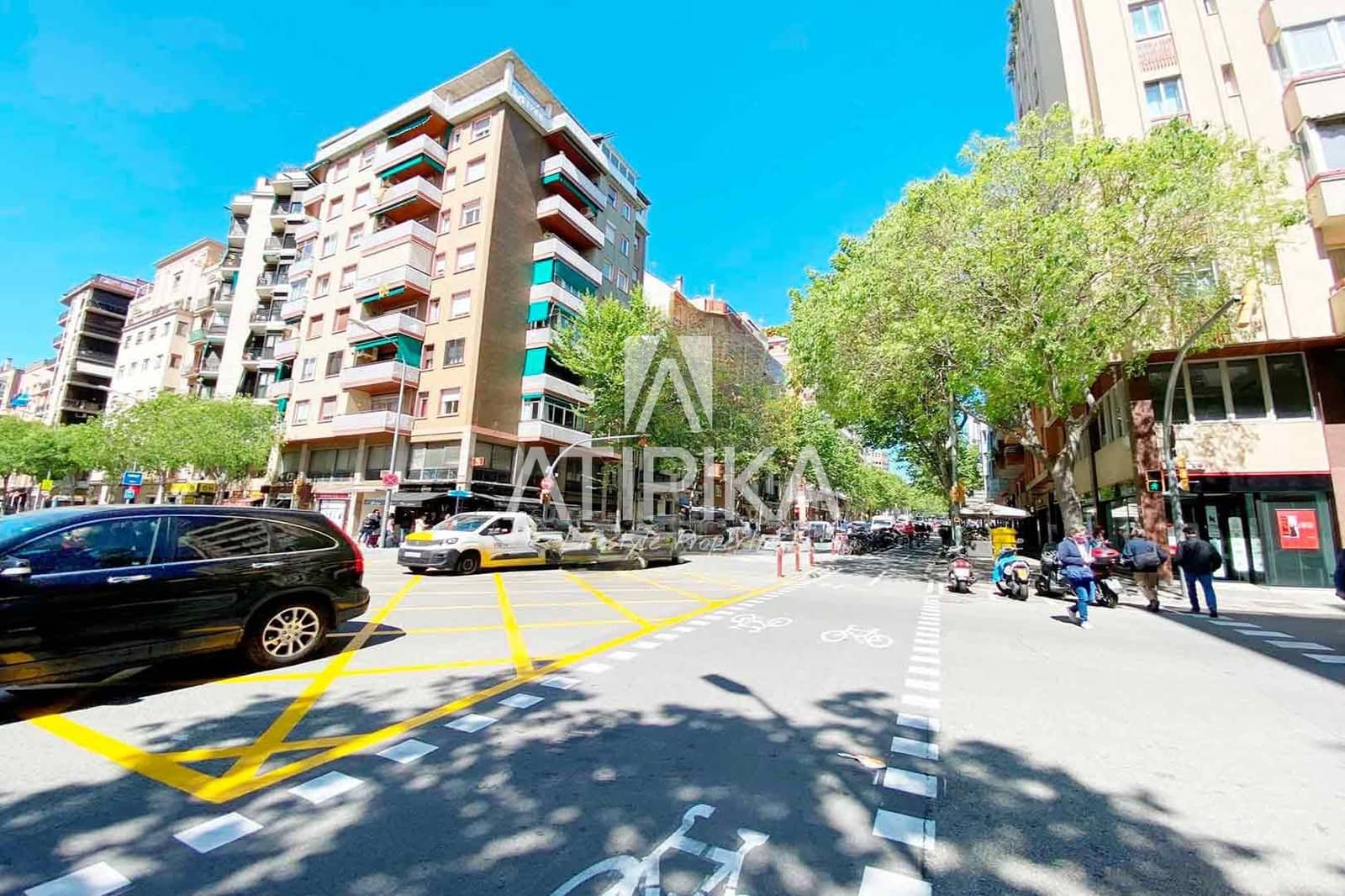 1 soverom Kontor til leie i Barcelona by - € 7 290 (Ref: 9548748)