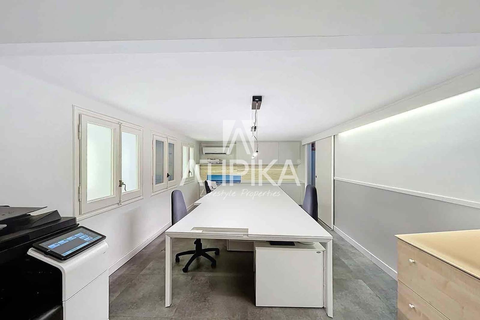 10 soverom Kontor til leie i Barcelona by - € 6 000 (Ref: 9548750)