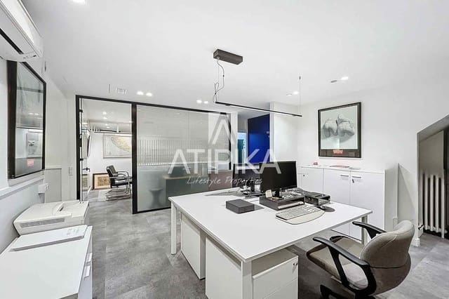 10 soverom Kontor til leie i Barcelona by - € 6 000 (Ref: 9548750)