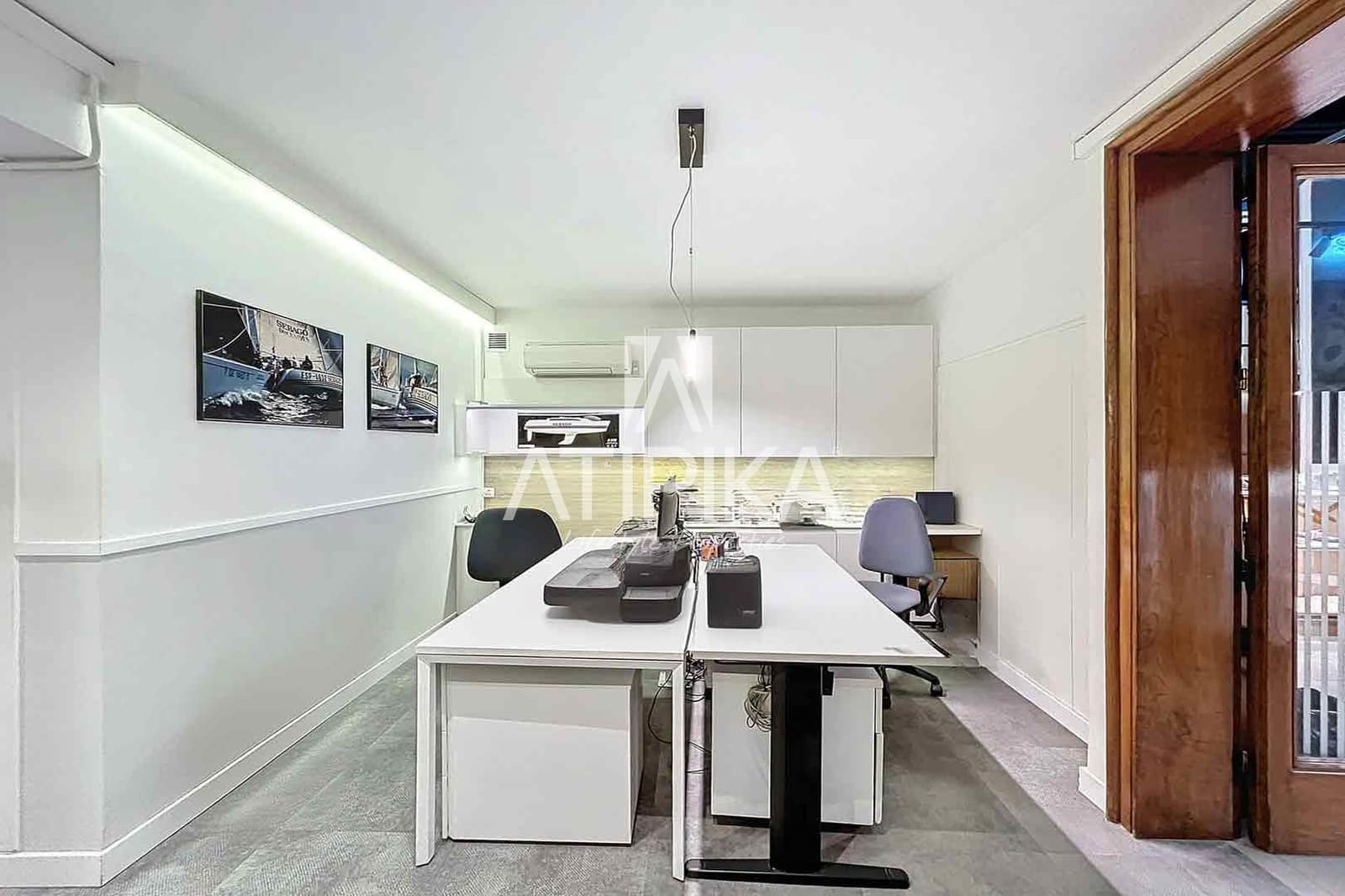 10 soverom Kontor til leie i Barcelona by - € 6 000 (Ref: 9548750)