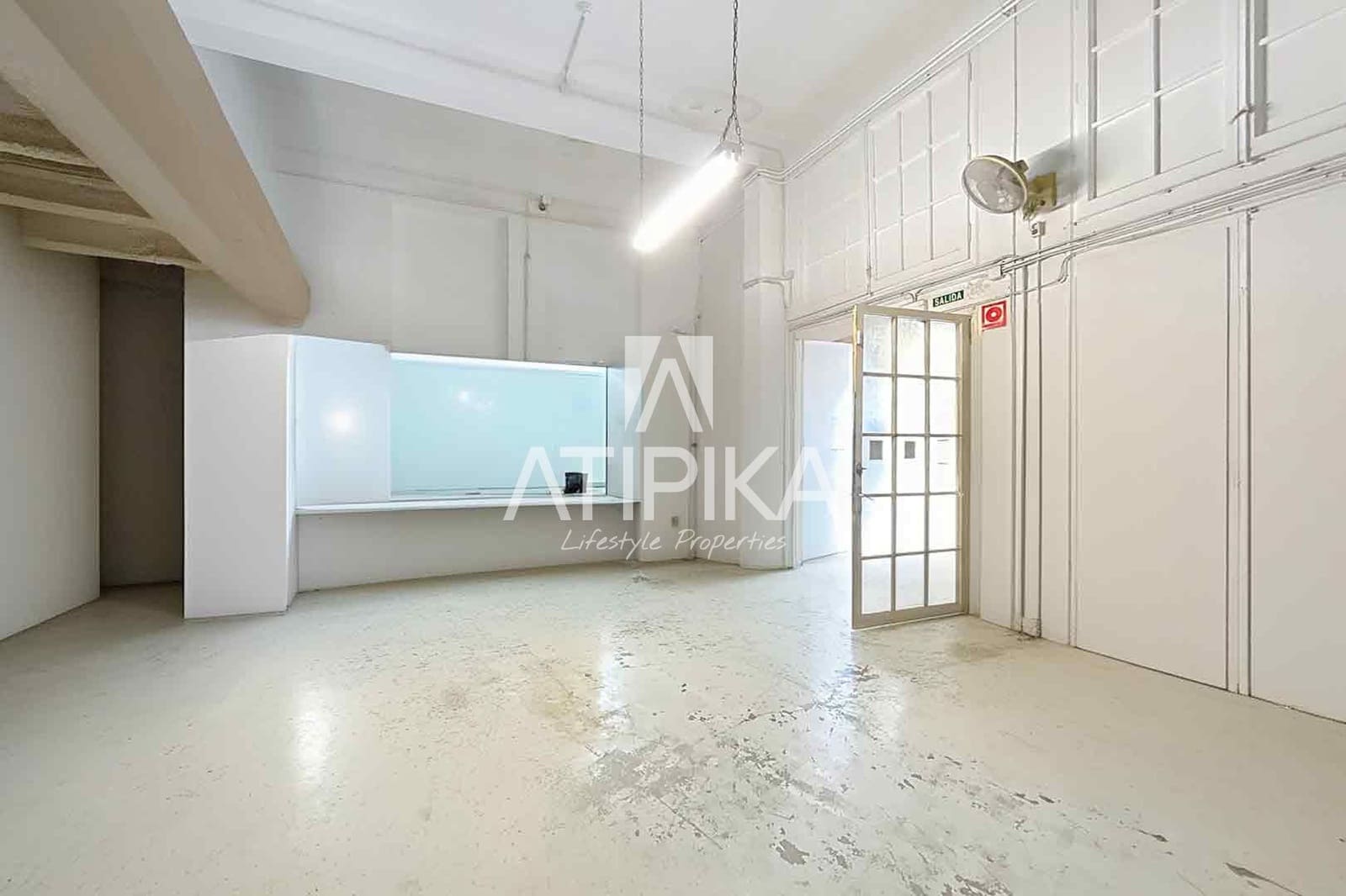 10 soverom Kontor til leie i Barcelona by - € 6 000 (Ref: 9548750)