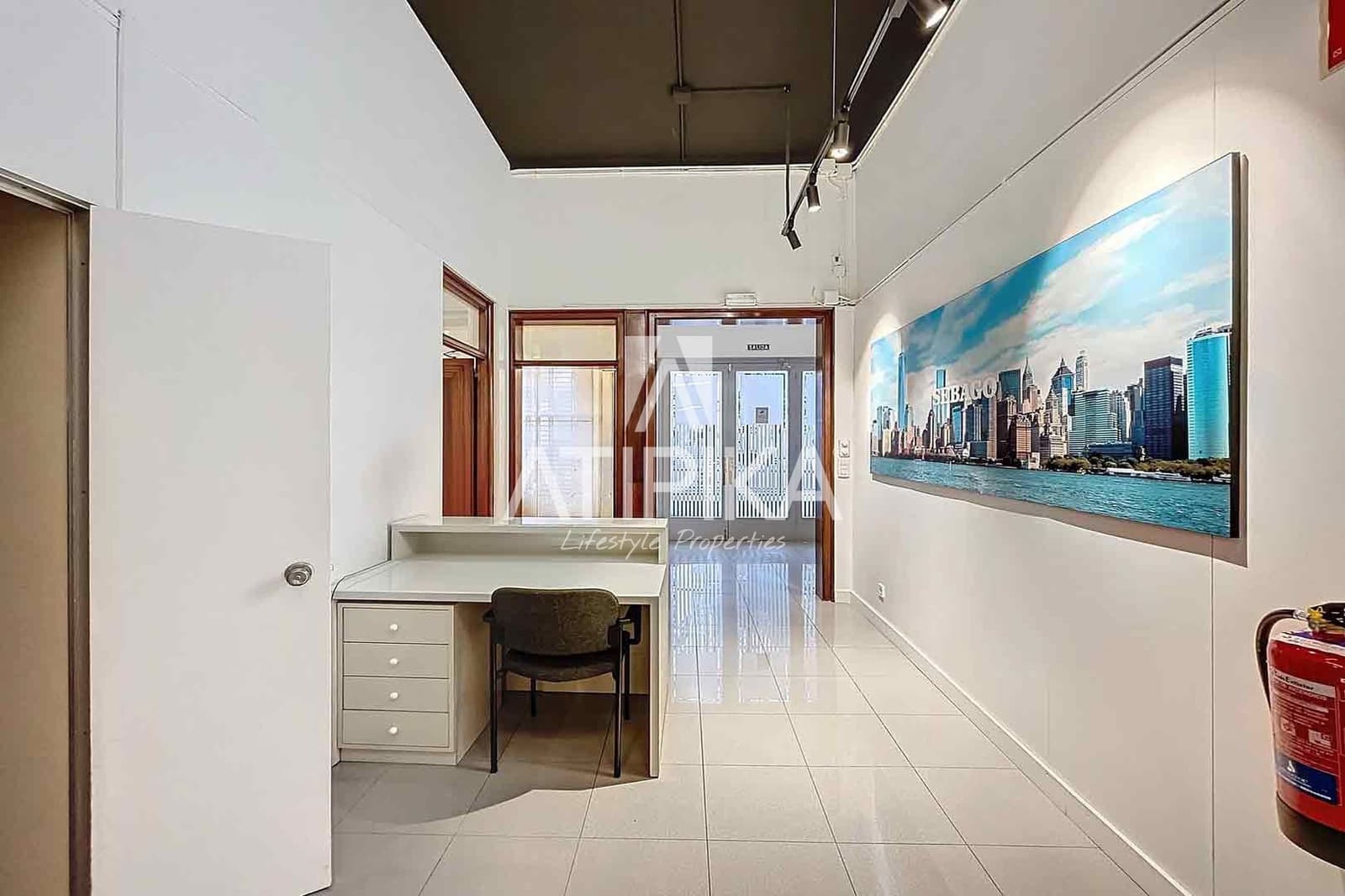 10 soverom Kontor til leie i Barcelona by - € 6 000 (Ref: 9548750)