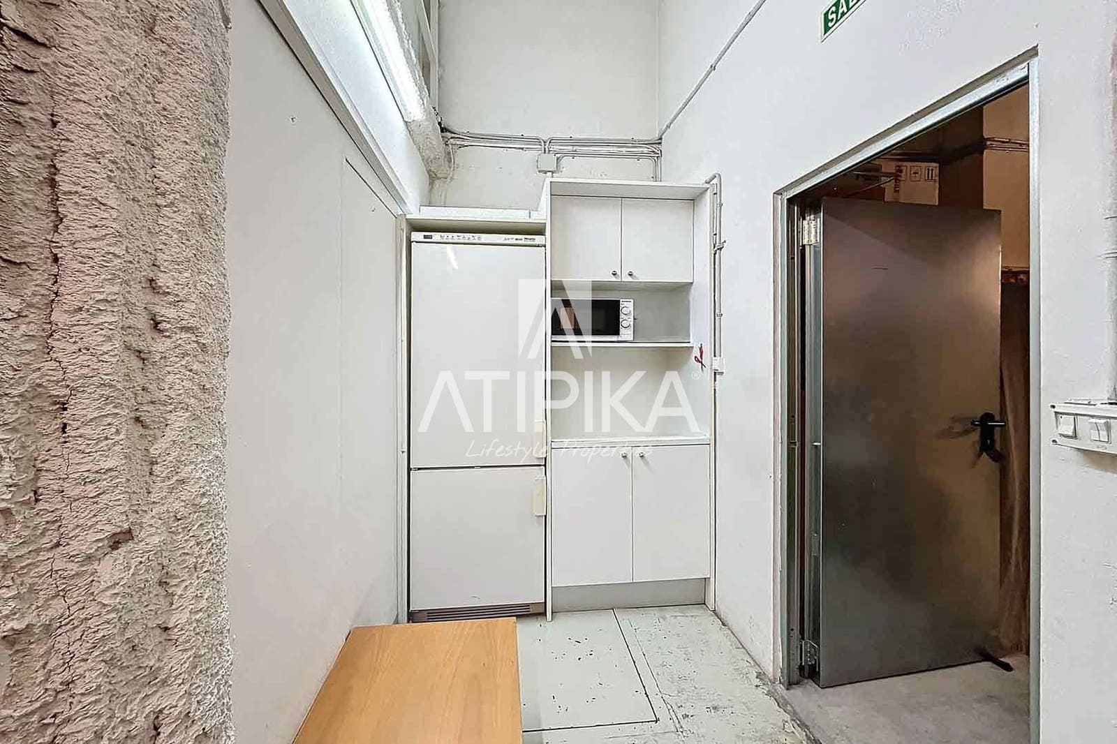 10 soverom Kontor til leie i Barcelona by - € 6 000 (Ref: 9548750)