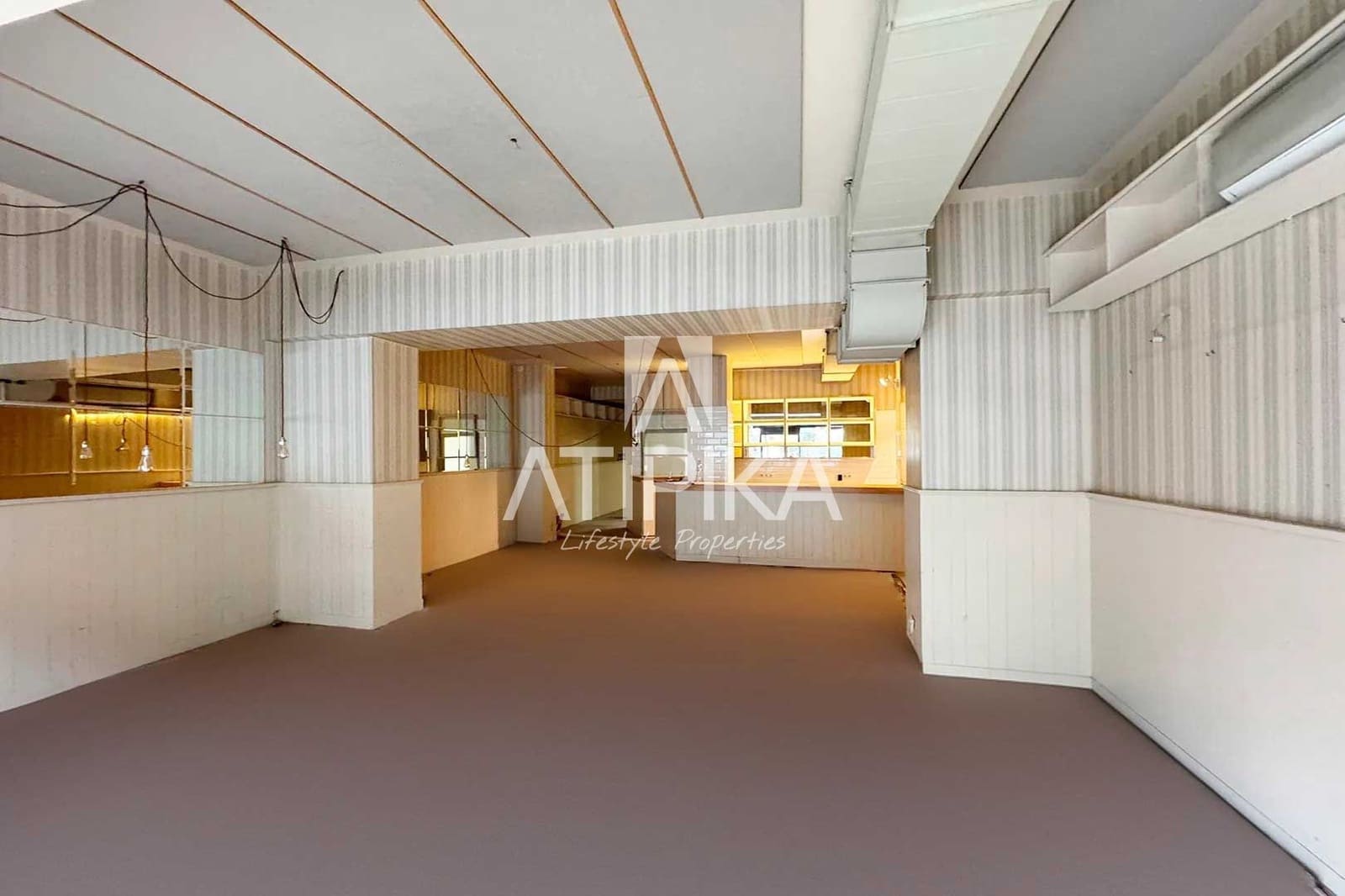 3 bedroom Commercial for rent in Barcelona city - € 17,500 (Ref: 9548751)