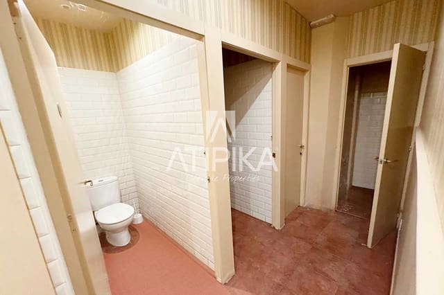 3 bedroom Commercial for rent in Barcelona city - € 17,500 (Ref: 9548751)