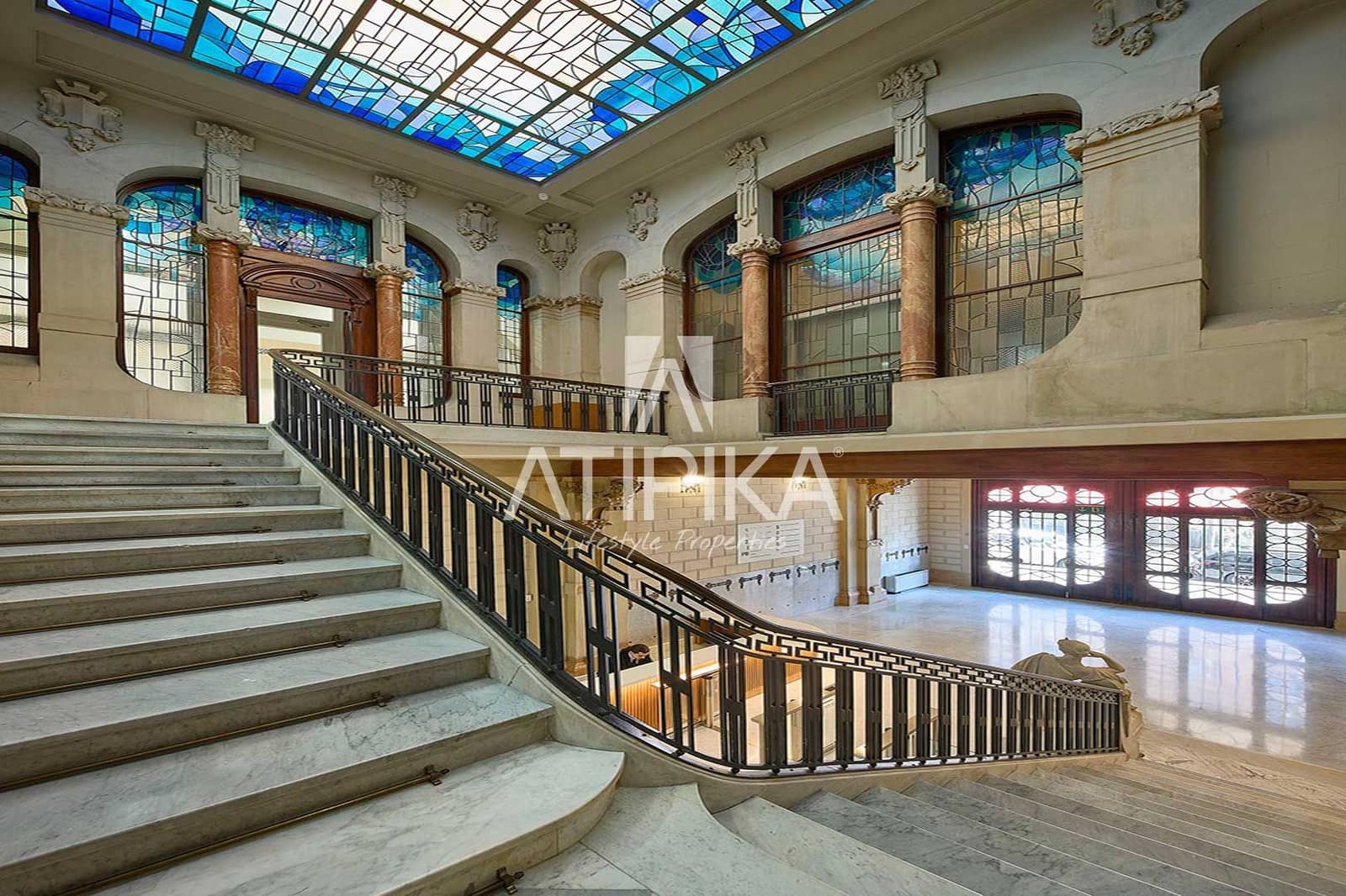 Kontor til leie i Barcelona by - € 16 856 (Ref: 9548753)