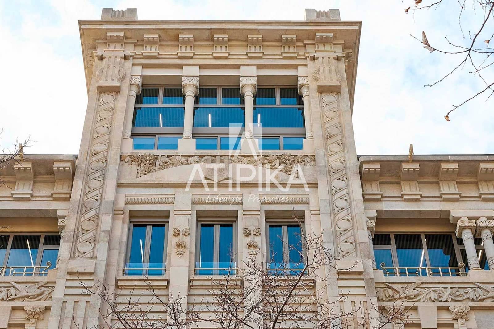 Kontor til leie i Barcelona by - € 16 856 (Ref: 9548753)