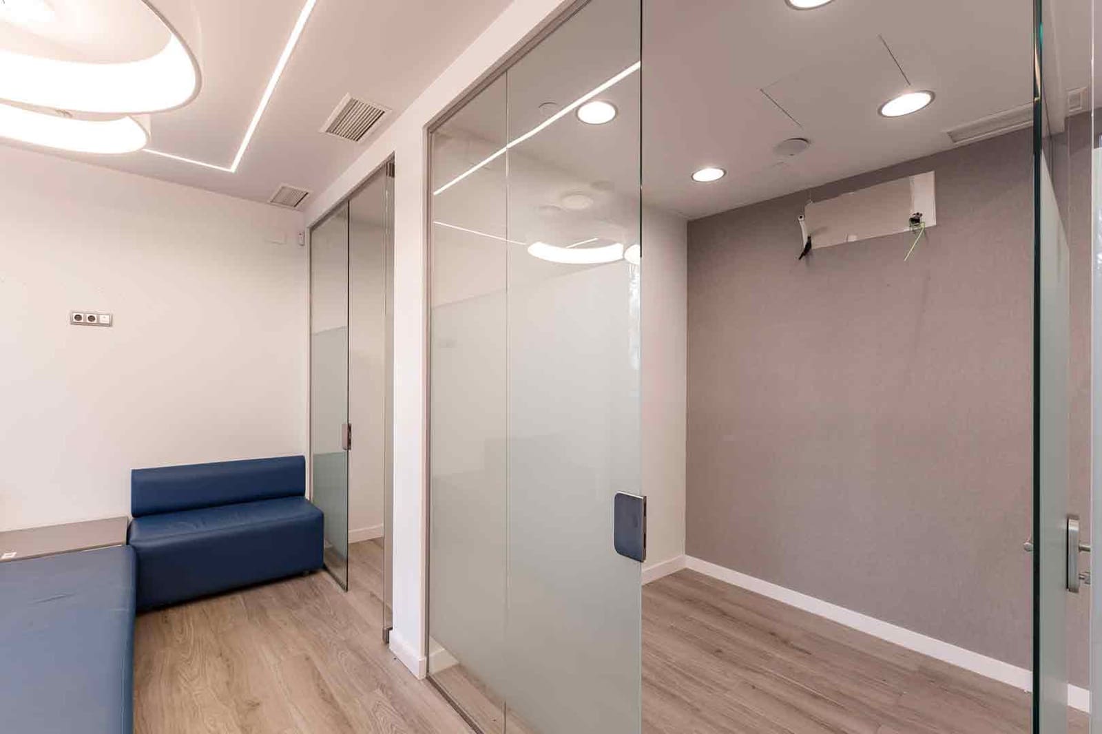 2 soverom Kontor til leie i Barcelona by - € 24 003 (Ref: 9548755)