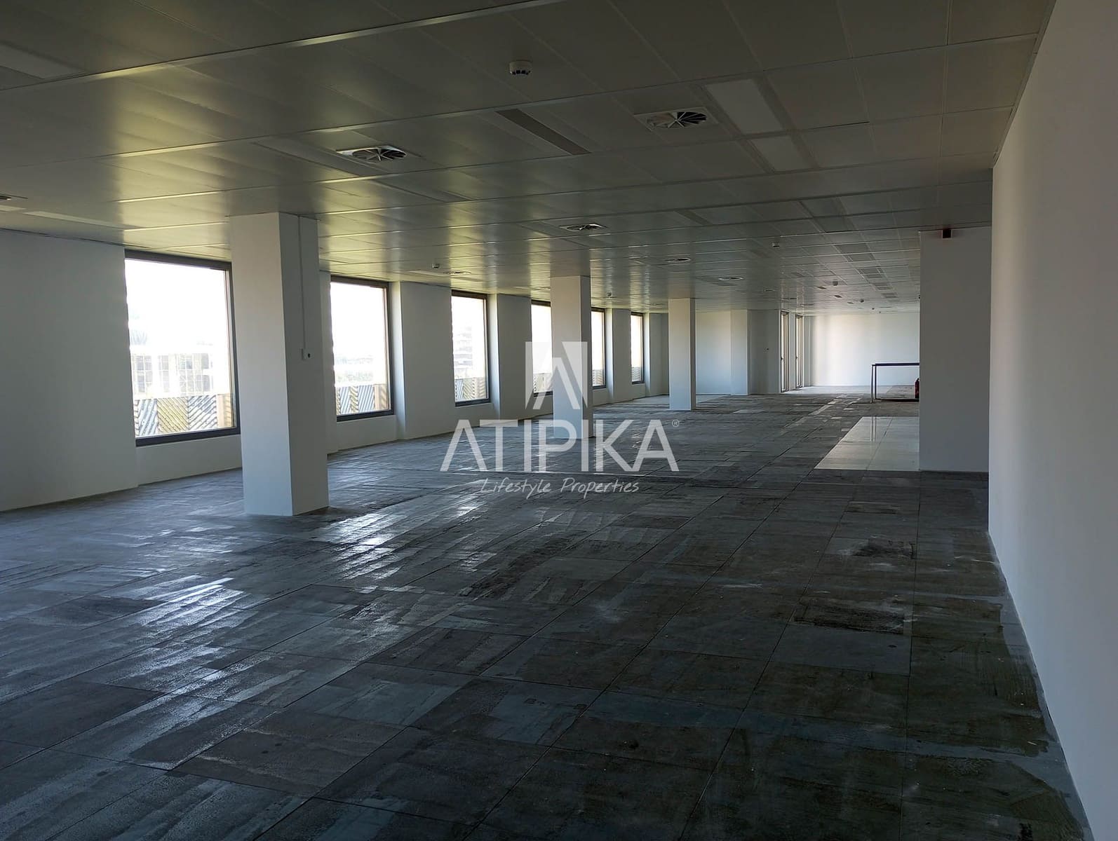 Toimisto vuokrattavana paikassa Barcelona kaupunki - 27 013 € (Ref: 9548757)