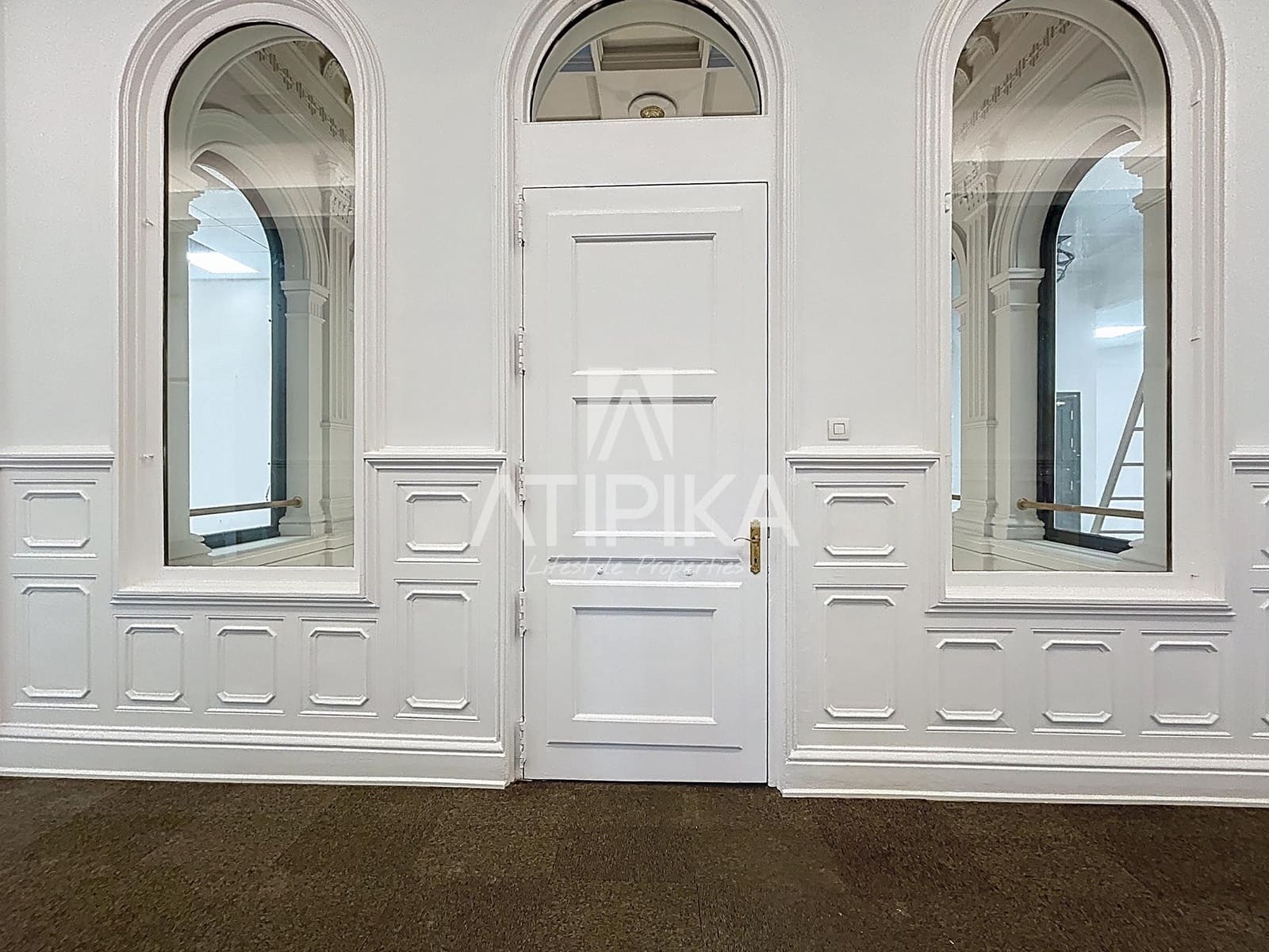 12 bedroom Office for rent in Barcelona city - € 13,000 (Ref: 9548761)