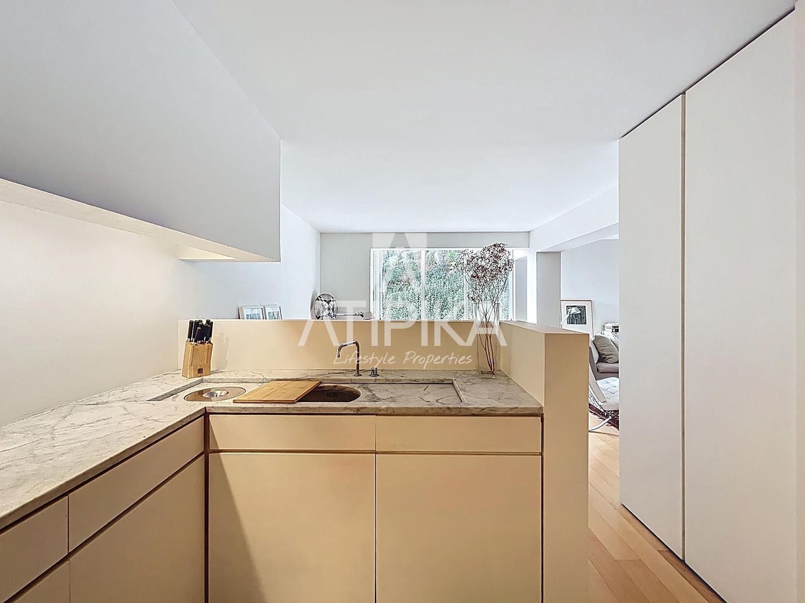 1 soveværelse Lejlighed til leje i Barcelona by - € 2.289 (Ref: 9548763)