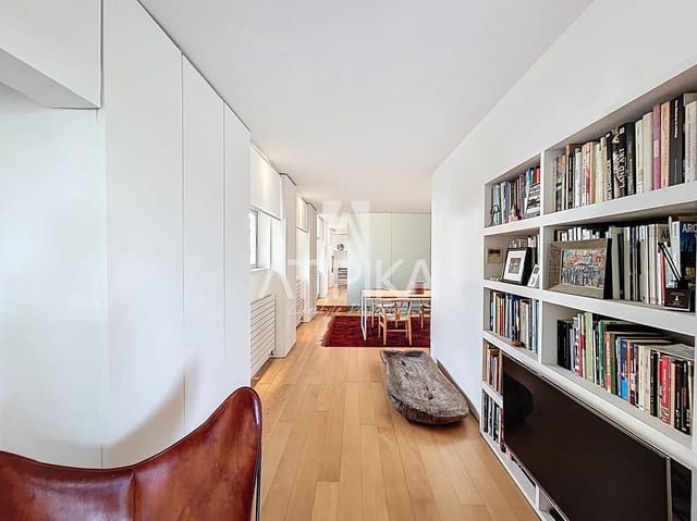 1 soveværelse Lejlighed til leje i Barcelona by - € 2.289 (Ref: 9548763)