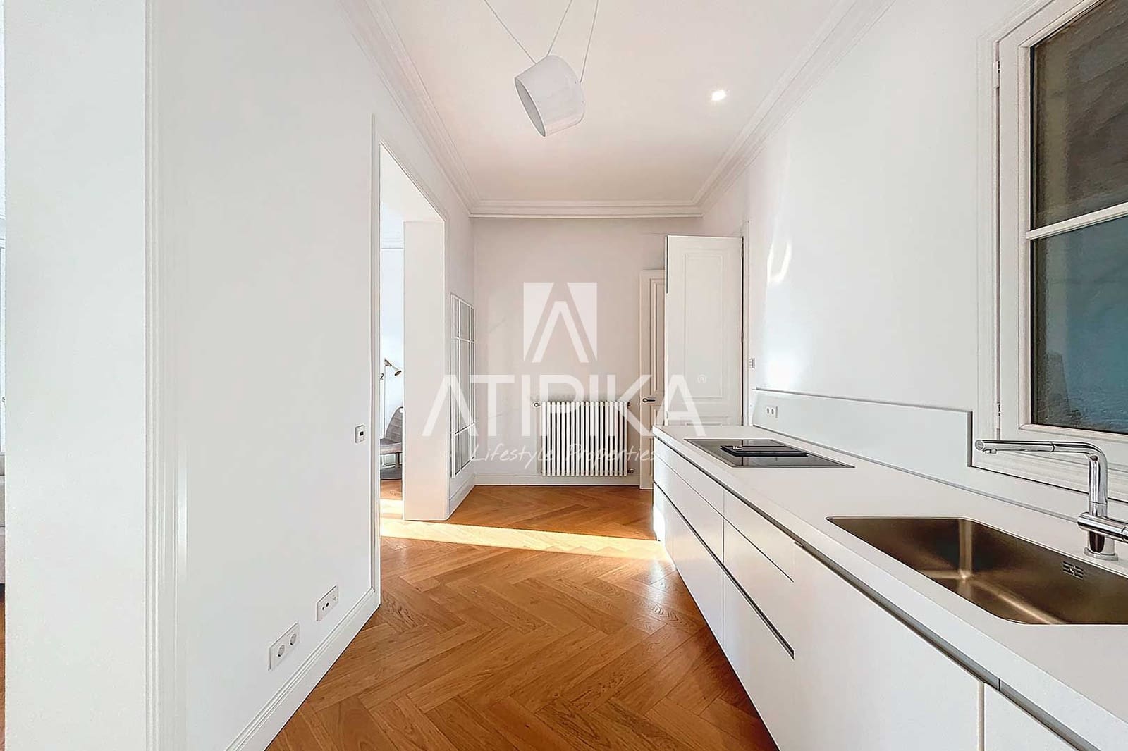 3 bedroom Apartment for rent in Barcelona city with pool - € 9,000 (Ref: 9548764)