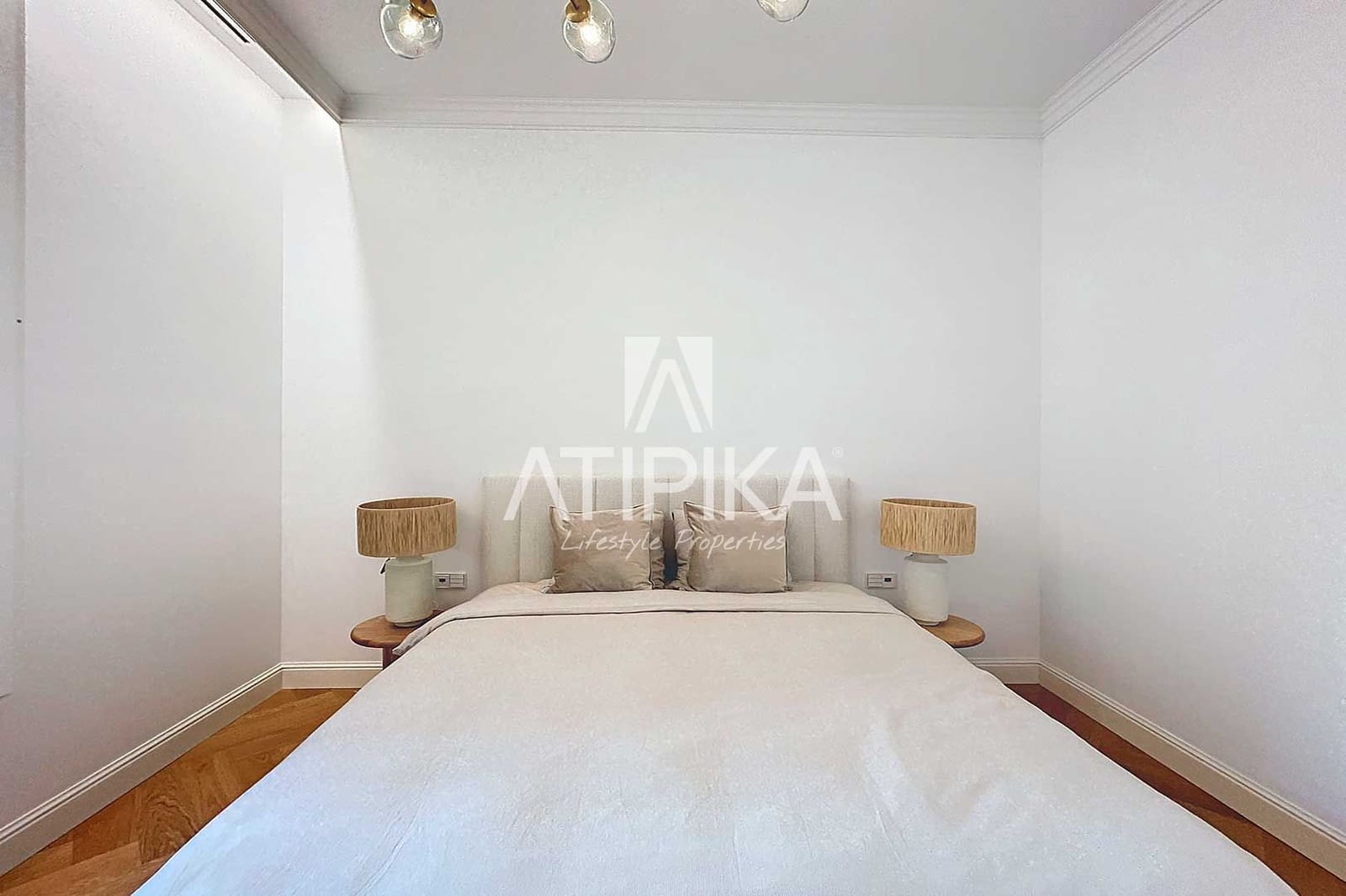 3 bedroom Apartment for rent in Barcelona city with pool - € 9,000 (Ref: 9548764)