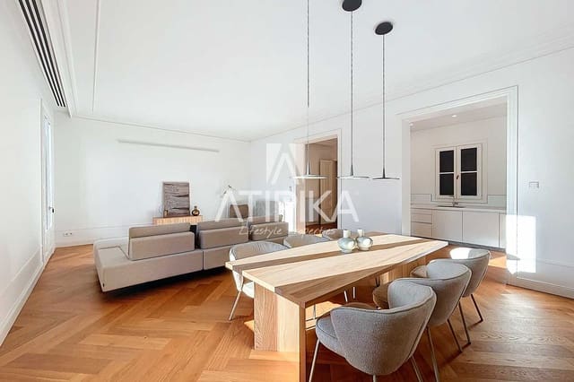 3 bedroom Apartment for rent in Barcelona city with pool - € 9,000 (Ref: 9548764)