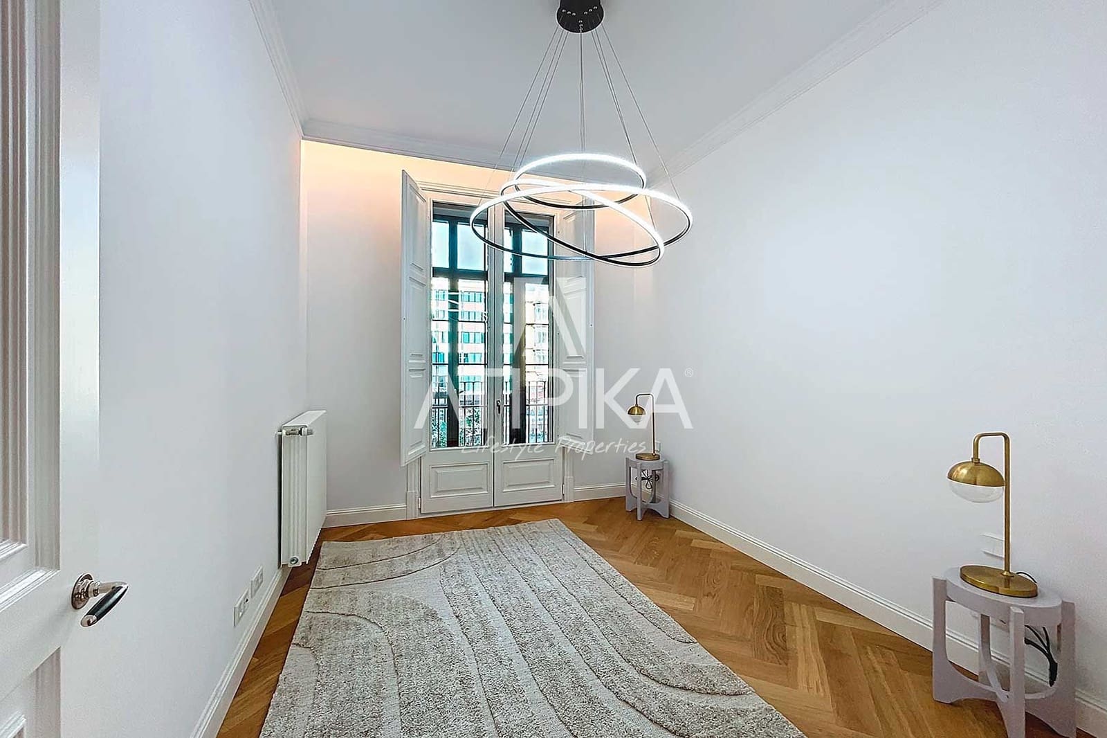 3 bedroom Apartment for rent in Barcelona city with pool - € 9,000 (Ref: 9548764)