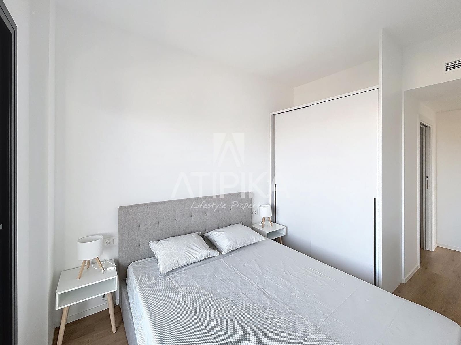 2 makuuhuone Kattohuoneisto vuokrattavana paikassa Esplugues de Llobregat mukana uima-altaan - 2 500 € (Ref: 9548765)