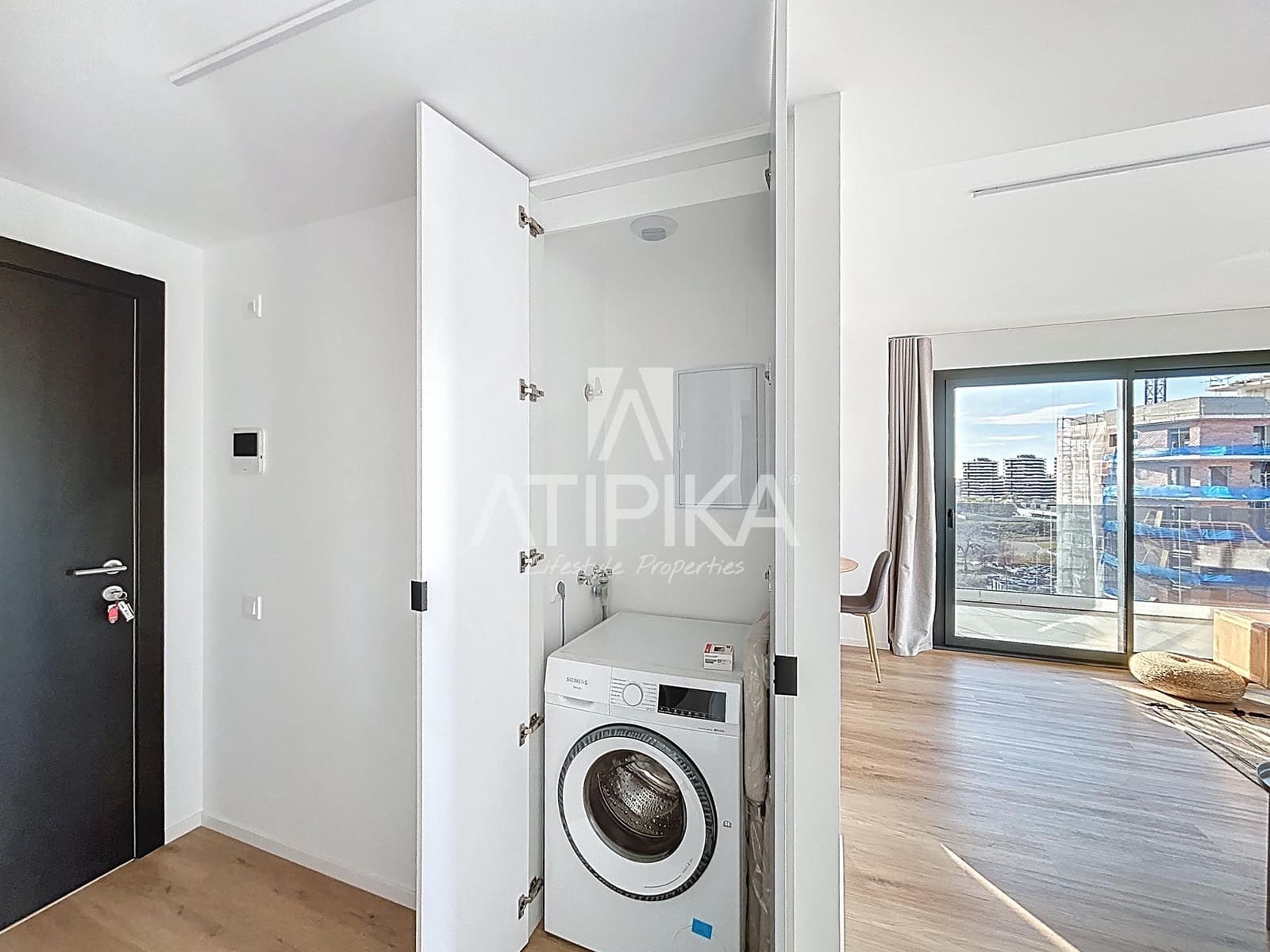 2 makuuhuone Kattohuoneisto vuokrattavana paikassa Esplugues de Llobregat mukana uima-altaan - 2 500 € (Ref: 9548765)