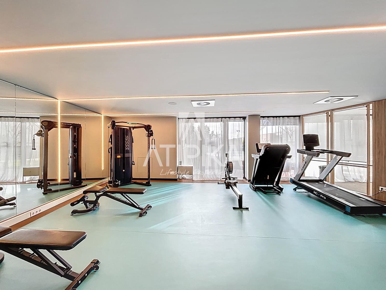 2 makuuhuone Kattohuoneisto vuokrattavana paikassa Esplugues de Llobregat mukana uima-altaan - 2 500 € (Ref: 9548765)