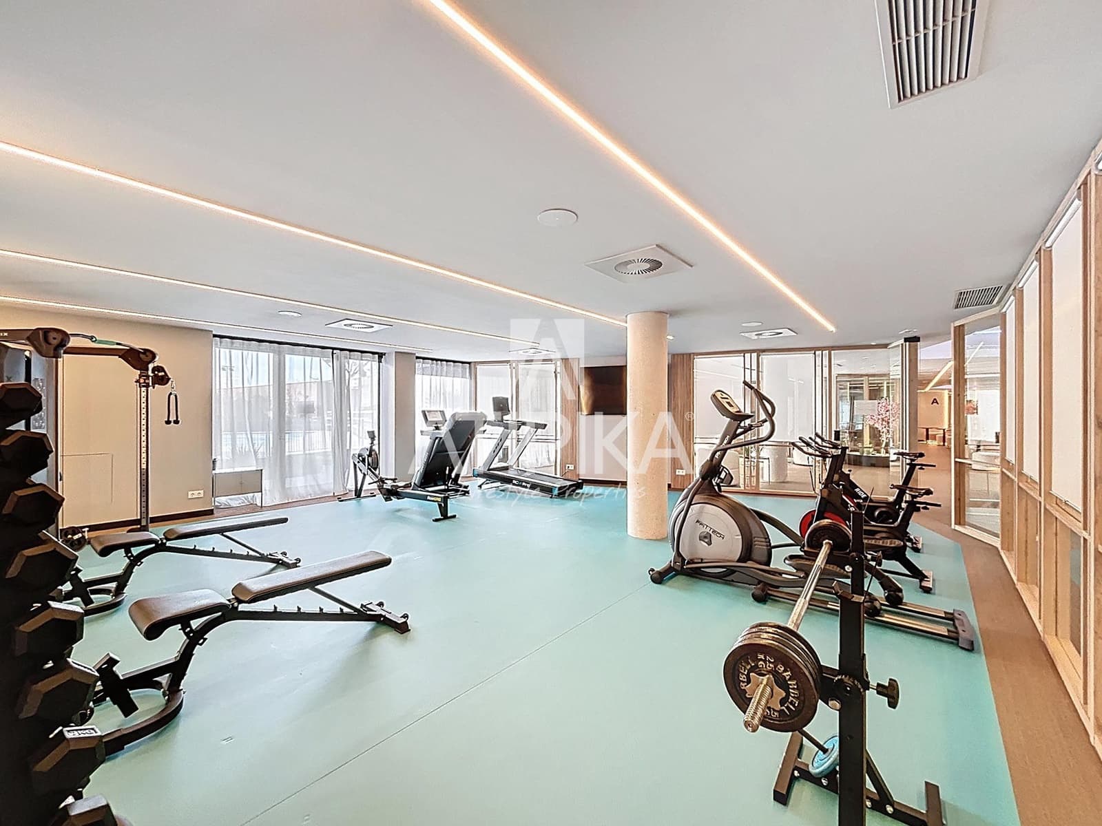 2 makuuhuone Kattohuoneisto vuokrattavana paikassa Esplugues de Llobregat mukana uima-altaan - 2 500 € (Ref: 9548765)