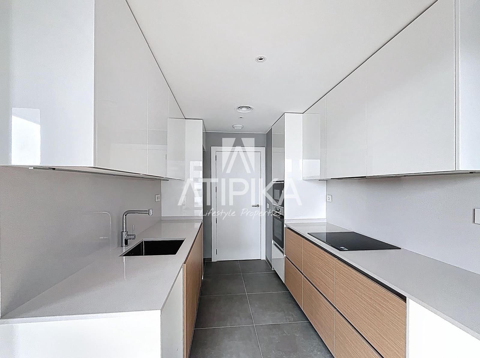 3 chambre Appartement à vendre à Badalona avec piscine - 849 000 € (Ref: 9548772)