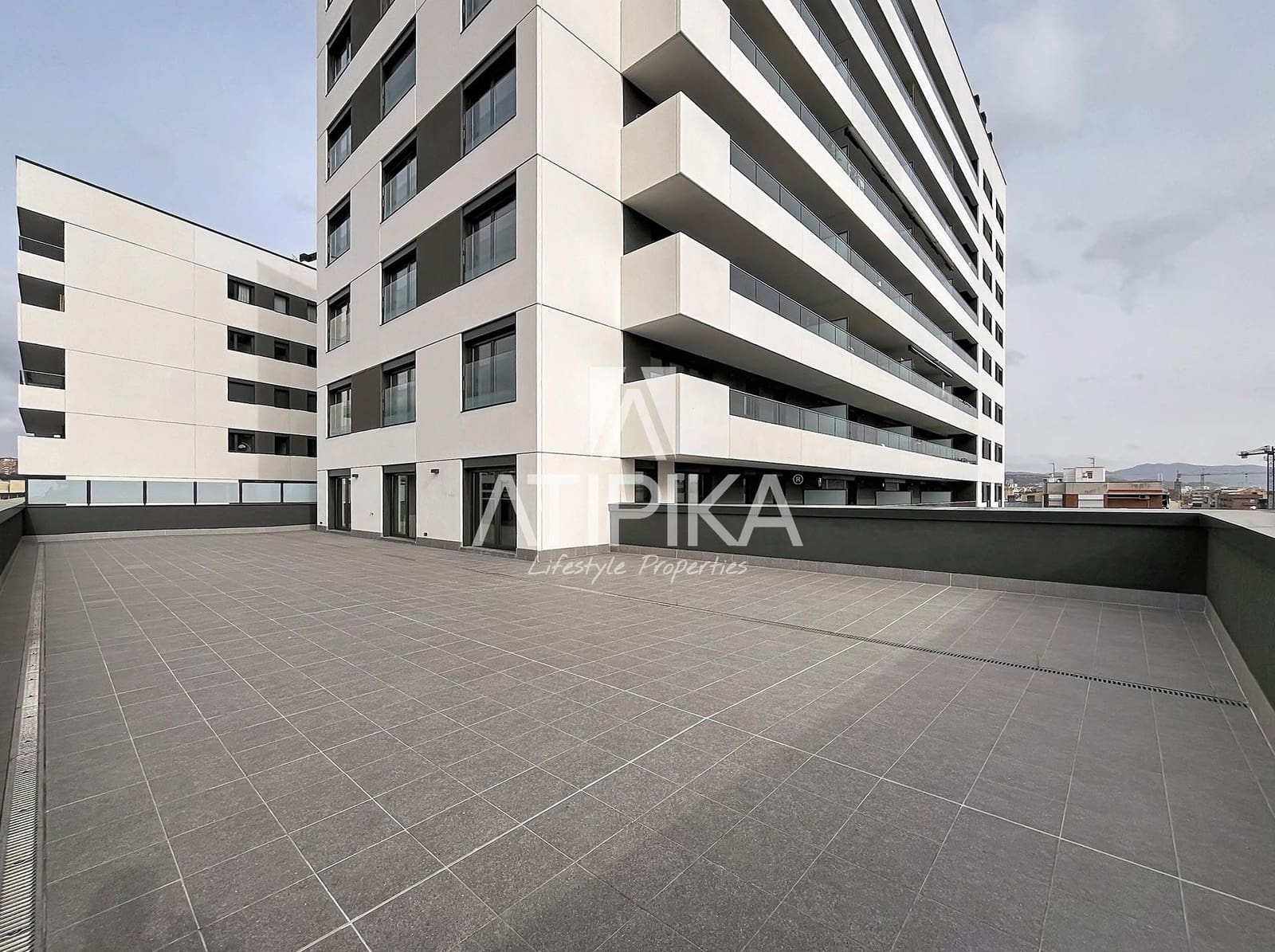 3 chambre Appartement à vendre à Badalona avec piscine - 849 000 € (Ref: 9548772)
