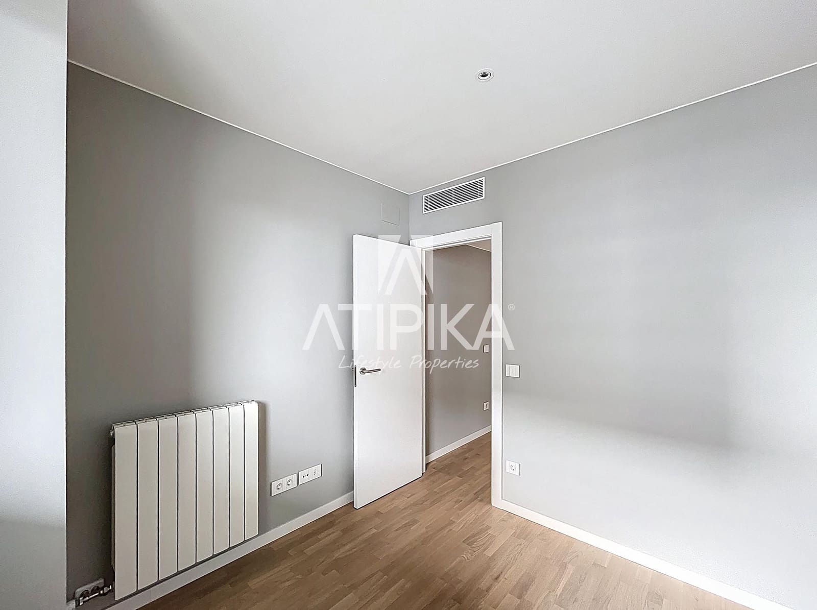 3 chambre Appartement à vendre à Badalona avec piscine - 849 000 € (Ref: 9548772)