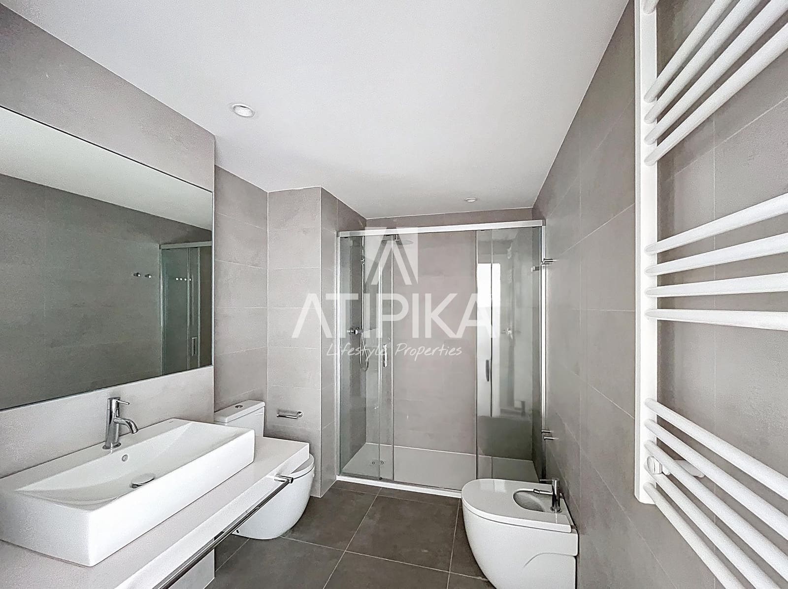 3 chambre Appartement à vendre à Badalona avec piscine - 849 000 € (Ref: 9548772)