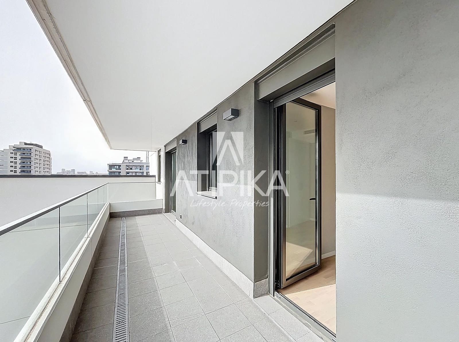 3 chambre Appartement à vendre à Badalona avec piscine - 849 000 € (Ref: 9548772)