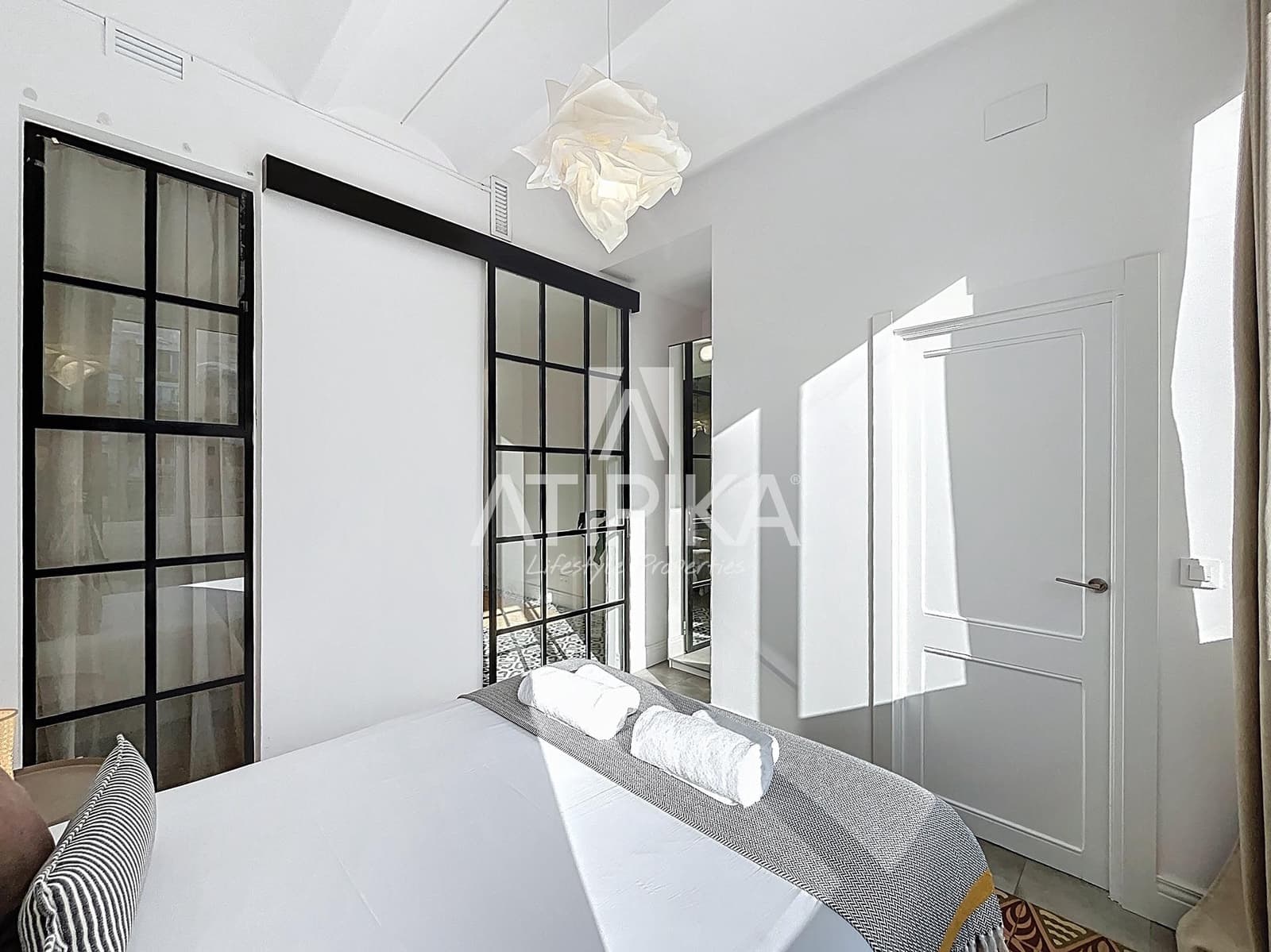 3 soveværelse Lejlighed til salg i Barcelona by - € 645.000 (Ref: 9548774)