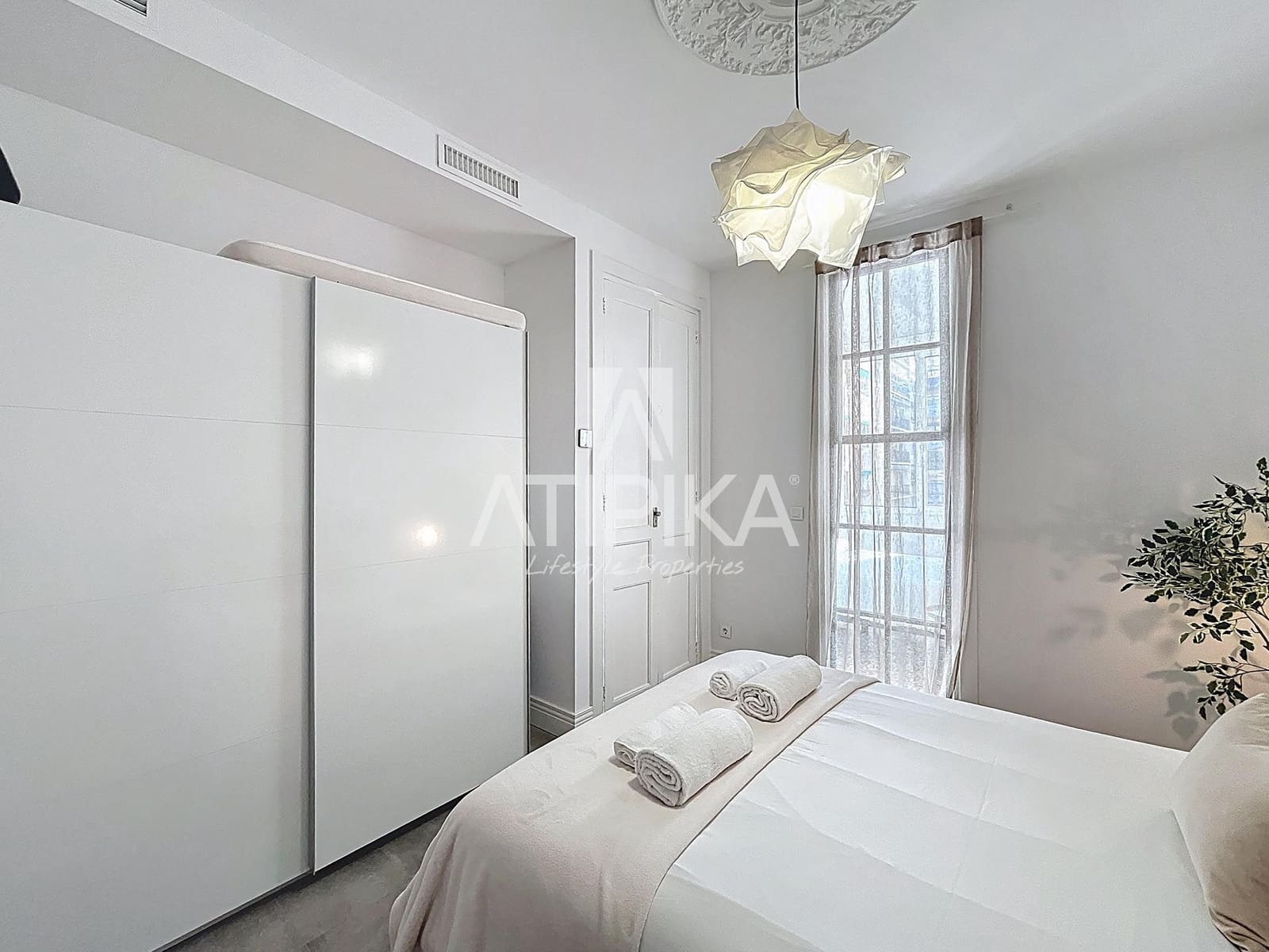 3 soveværelse Lejlighed til salg i Barcelona by - € 645.000 (Ref: 9548774)