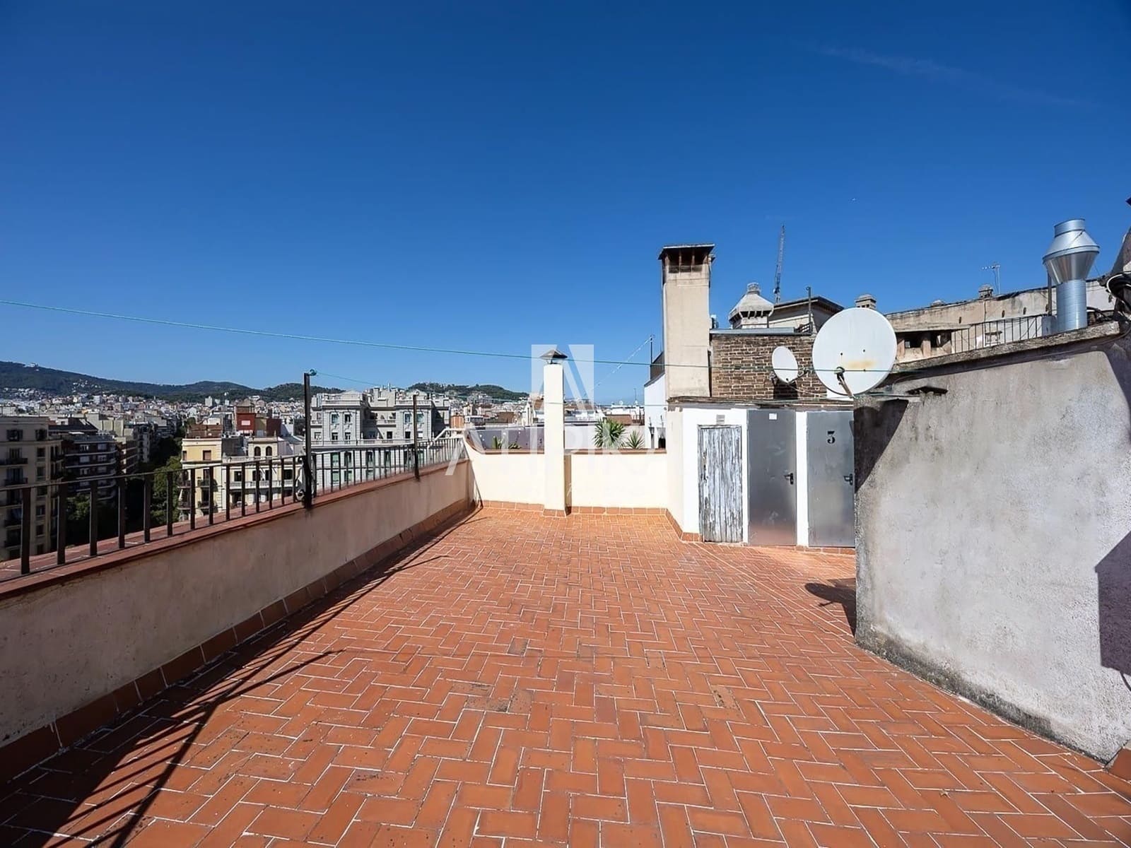 Apartamento de 3 habitaciones en Barcelona ciudad en venta - 1.160.000 € (Ref: 9548789)