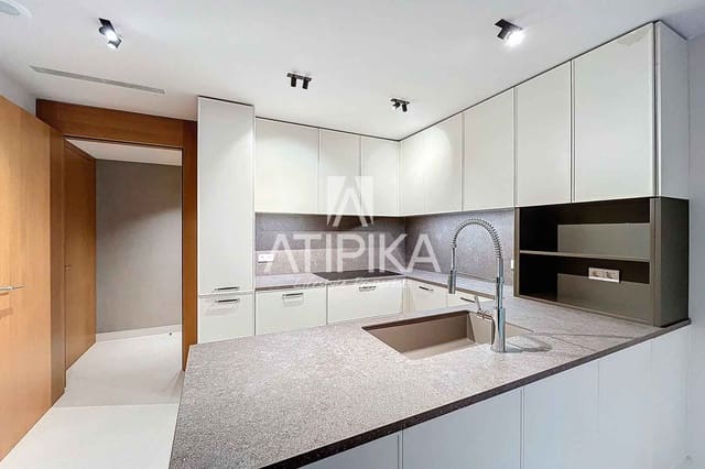 4 makuuhuone Huoneisto myytävänä paikassa Barcelona kaupunki mukana uima-altaan - 1 864 000 € (Ref: 9548792)