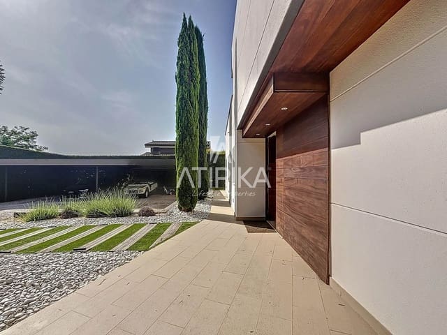 4 soveværelse Villa til salg i Cabrera de Mar med swimmingpool - € 1.750.000 (Ref: 9548793)