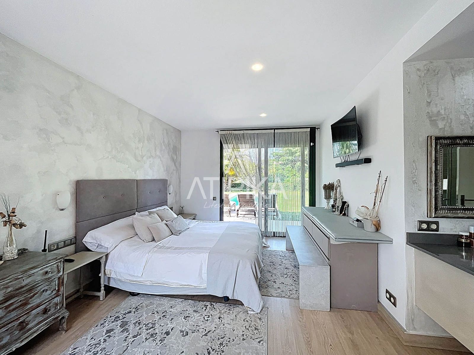 4 soveværelse Villa til salg i Cabrera de Mar med swimmingpool - € 1.750.000 (Ref: 9548793)