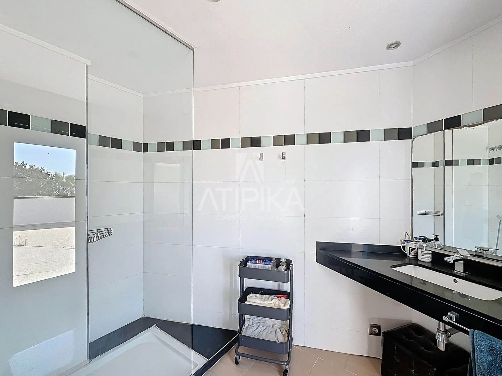 4 soveværelse Villa til salg i Cabrera de Mar med swimmingpool - € 1.750.000 (Ref: 9548793)