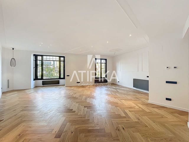 3 bedroom Apartment for sale in Barcelona city - € 1,800,000 (Ref: 9548795)