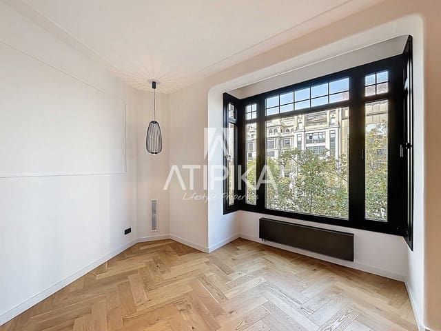 3 bedroom Apartment for sale in Barcelona city - € 1,800,000 (Ref: 9548795)