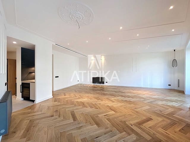 3 bedroom Apartment for sale in Barcelona city - € 1,800,000 (Ref: 9548795)