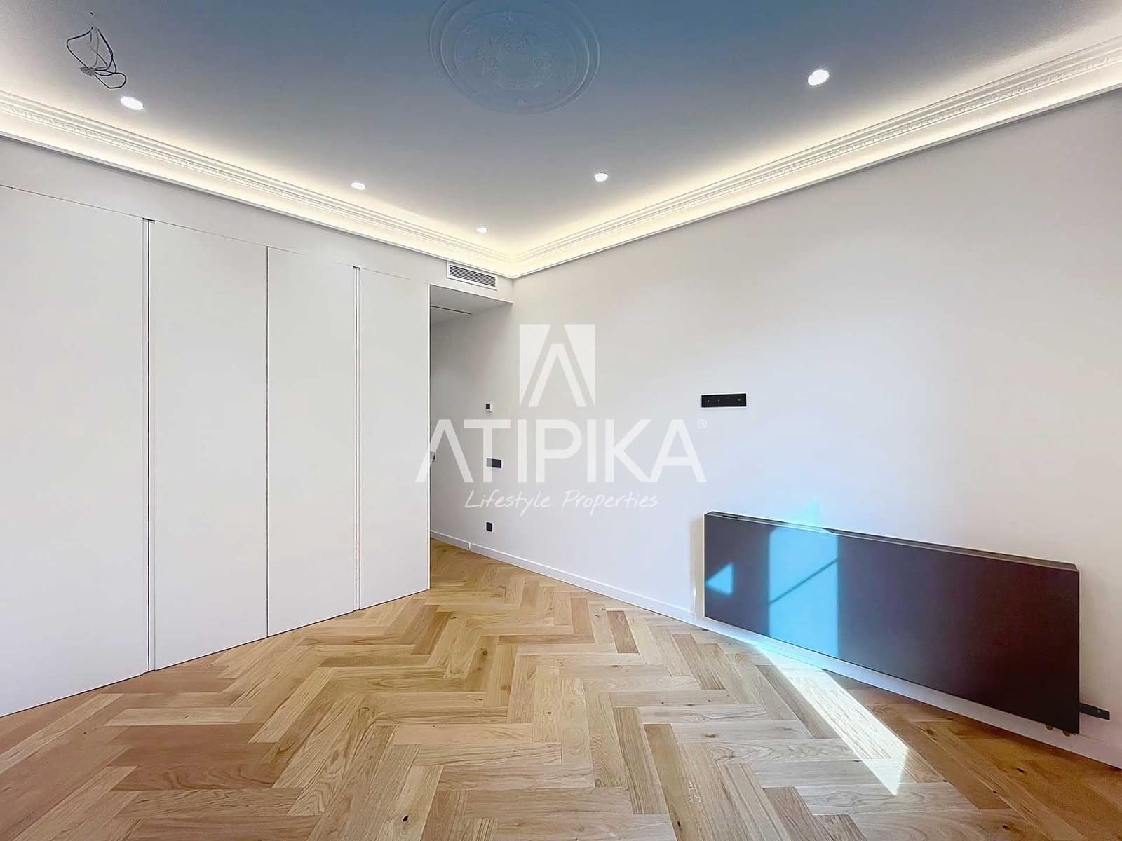 3 bedroom Apartment for sale in Barcelona city - € 1,800,000 (Ref: 9548795)