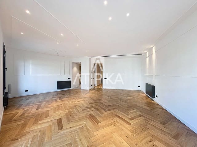 3 bedroom Apartment for sale in Barcelona city - € 1,800,000 (Ref: 9548795)