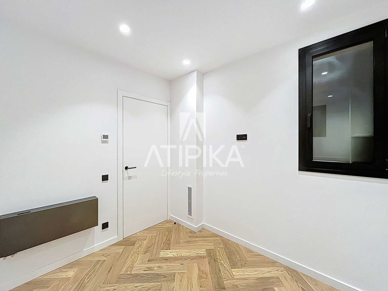 3 bedroom Apartment for sale in Barcelona city - € 1,800,000 (Ref: 9548795)