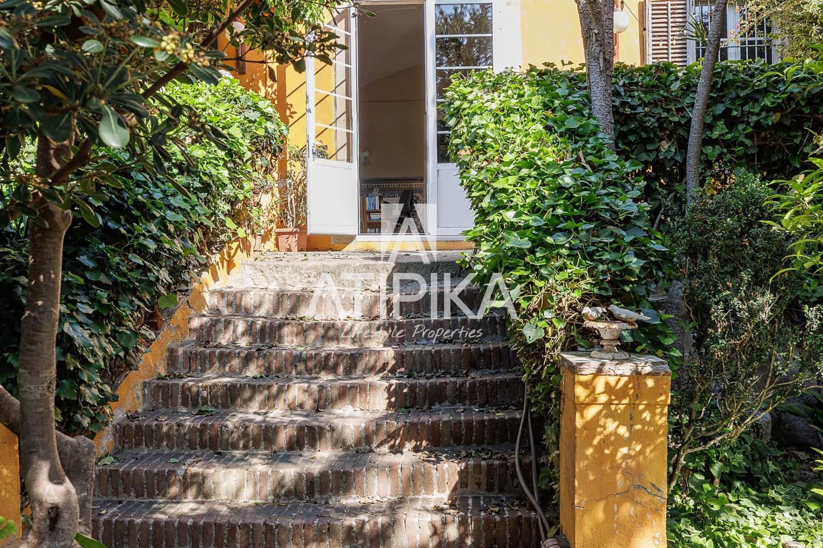 7 soveværelse Villa til salg i Barcelona by - € 2.700.000 (Ref: 9941291)