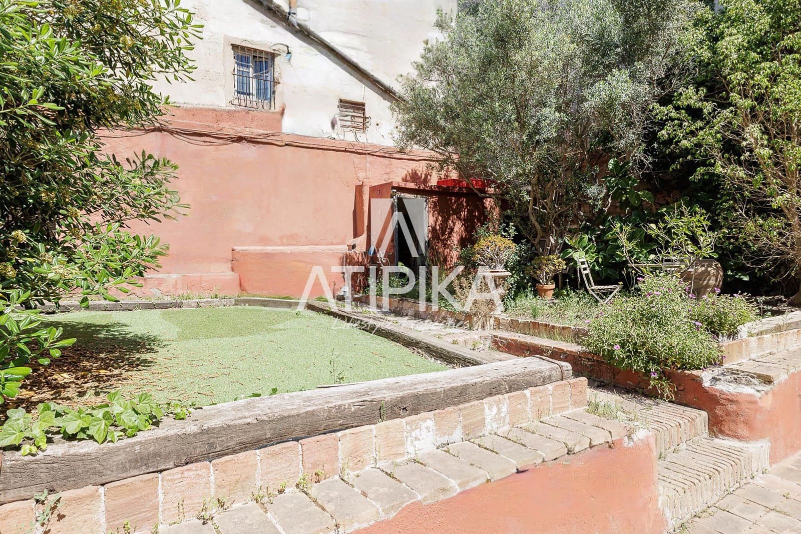 7 soveværelse Villa til salg i Barcelona by - € 2.700.000 (Ref: 9941291)