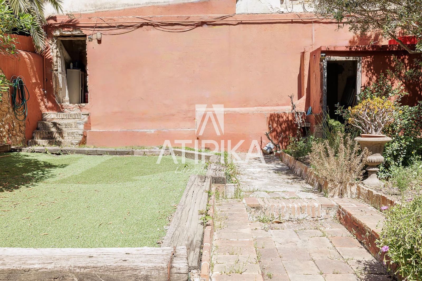 7 soveværelse Villa til salg i Barcelona by - € 2.700.000 (Ref: 9941291)