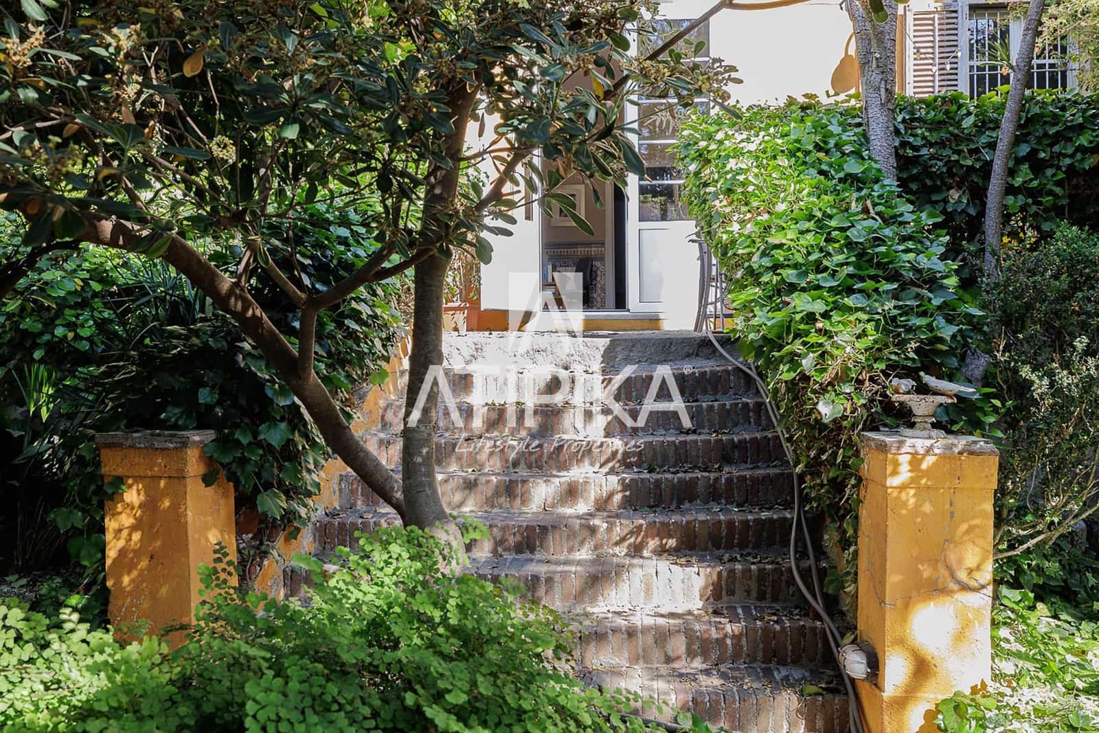 7 soveværelse Villa til salg i Barcelona by - € 2.700.000 (Ref: 9941291)